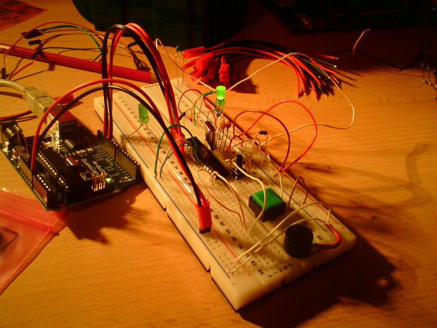 brmhive-breadboard1.jpg