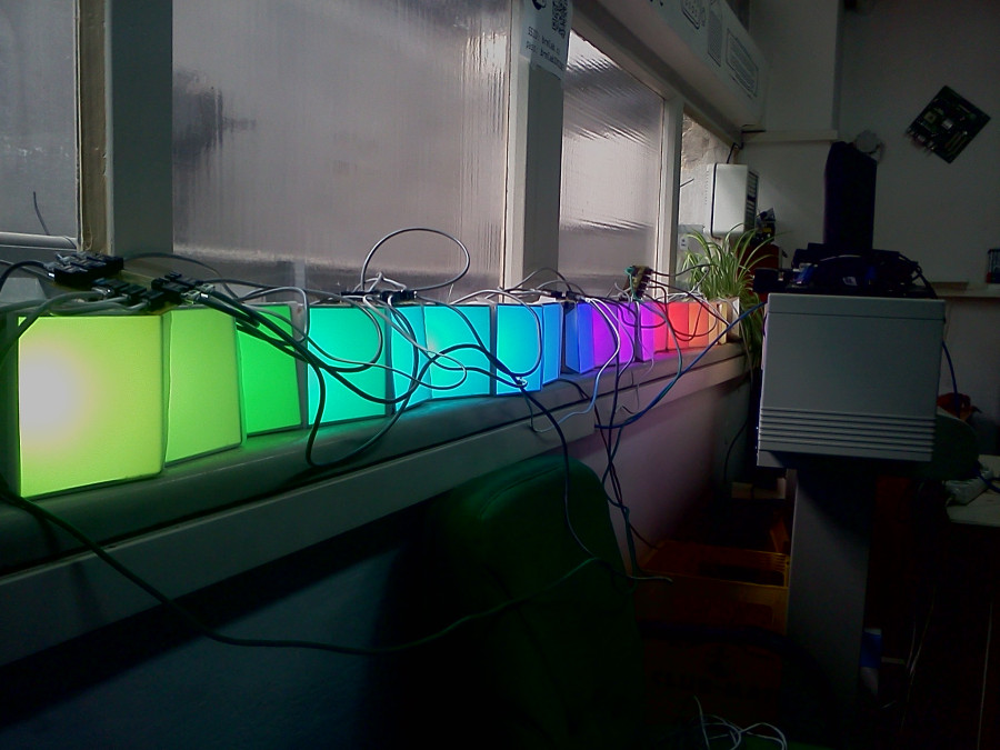 ledbar.jpg ledbar.jpg